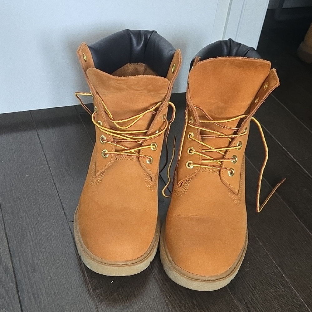 Timberland Men's Orange Leather Boots
